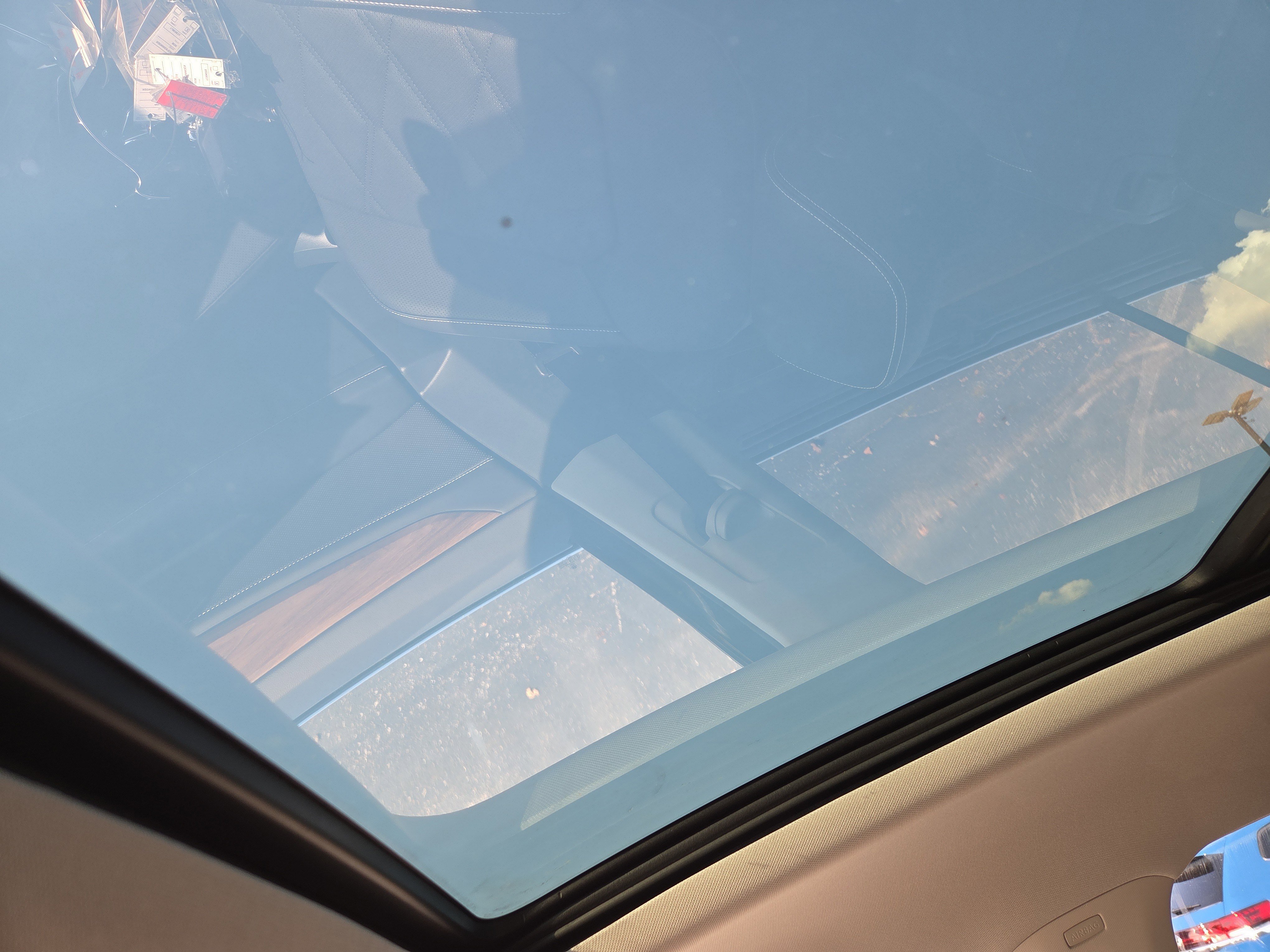 New 2026 Volkswagen Atlas SE image 11