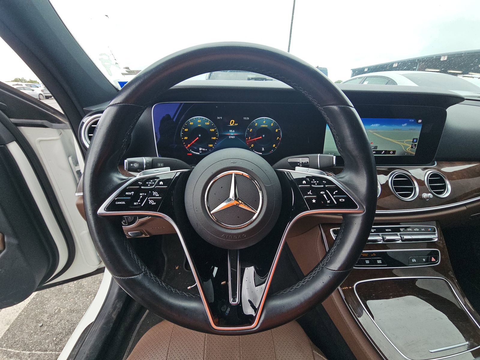 Used 2022 Mercedes-Benz E 350 Sedan w/ AMG Line Exterior image 8