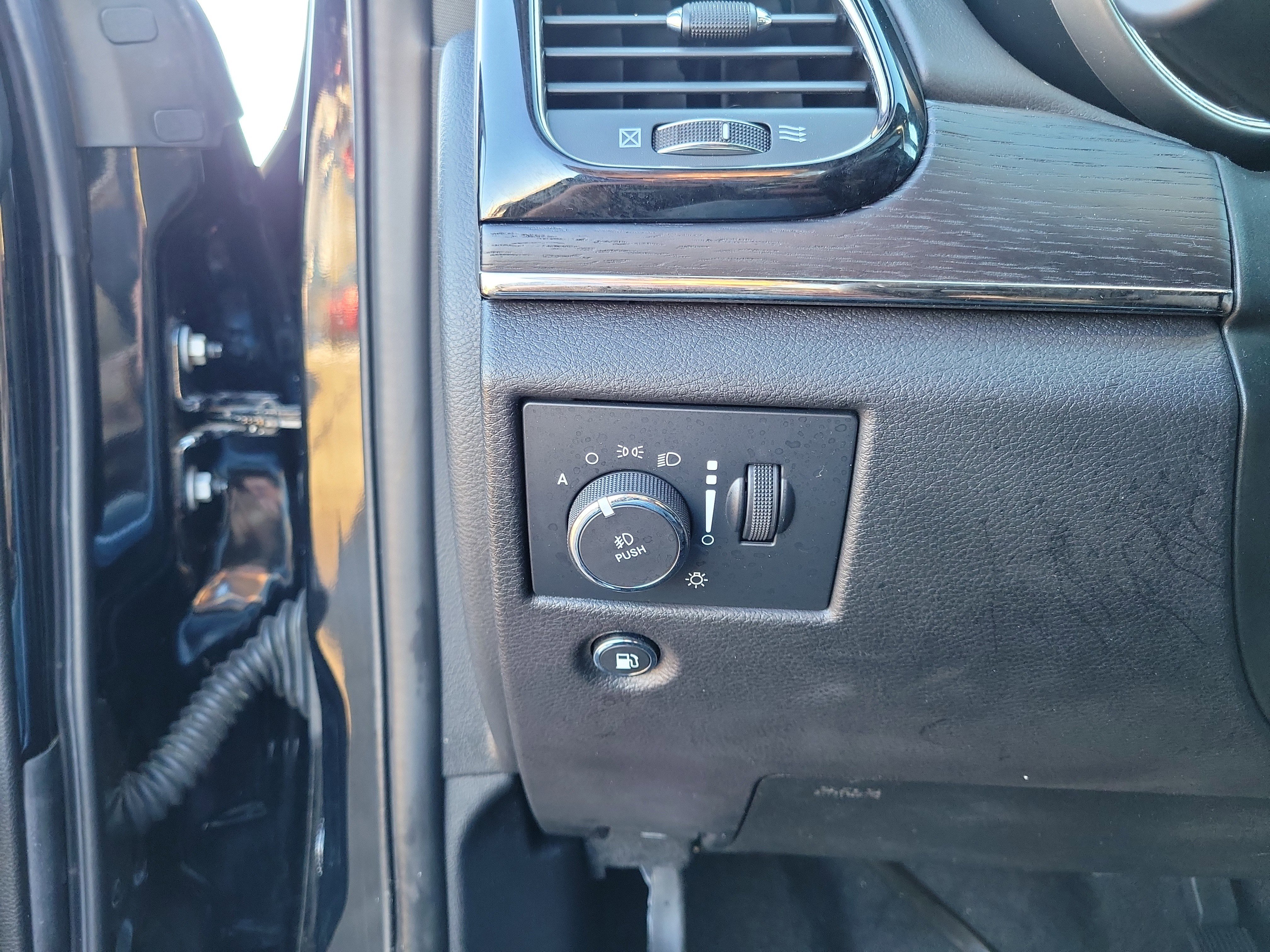 Used 2021 Jeep Grand Cherokee High Altitude image 20