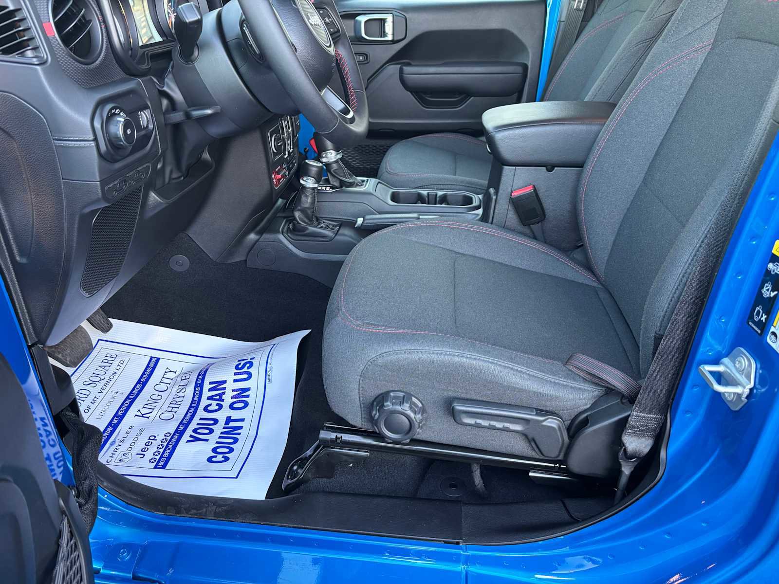 Used 2024 Jeep Wrangler Unlimited Rubicon image 18