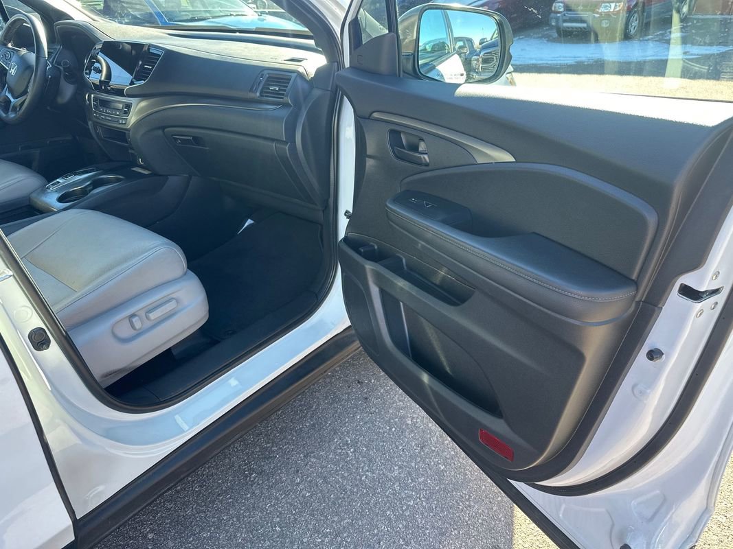 Used 2022 Honda Passport EX-L image 15