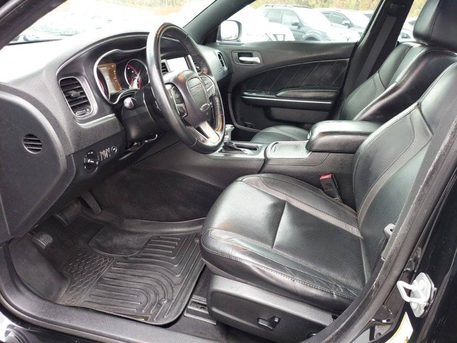 Used 2016 Dodge Charger SXT w/ AWD Plus Group image 9