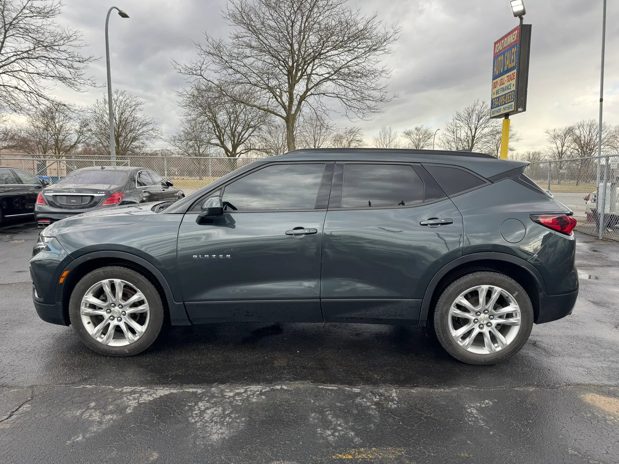 Used 2019 Chevrolet Blazer LT w/ Sun and Wheels Package image 3