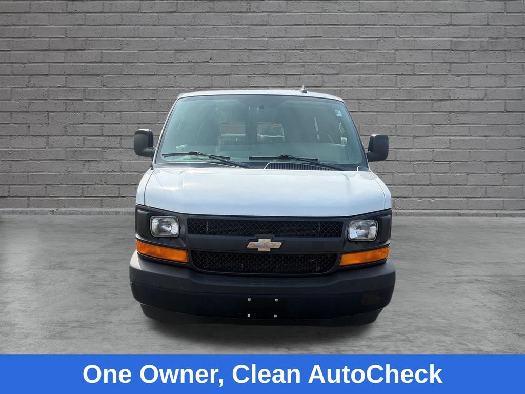 Used 2017 Chevrolet Express 3500 LS RWD video 2