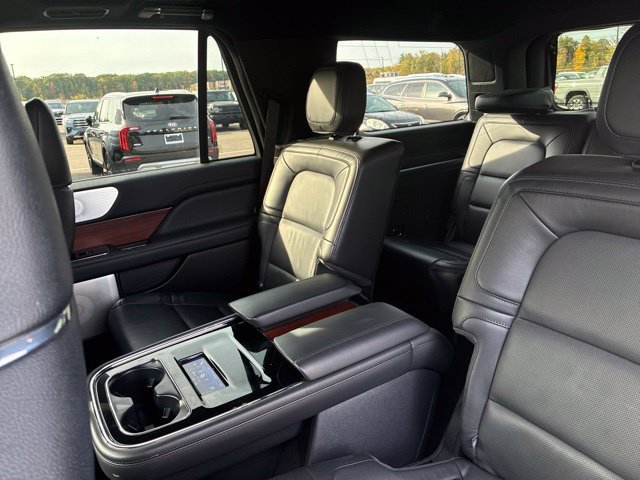 Used 2023 Lincoln Navigator Reserve AWD/4WD image 50