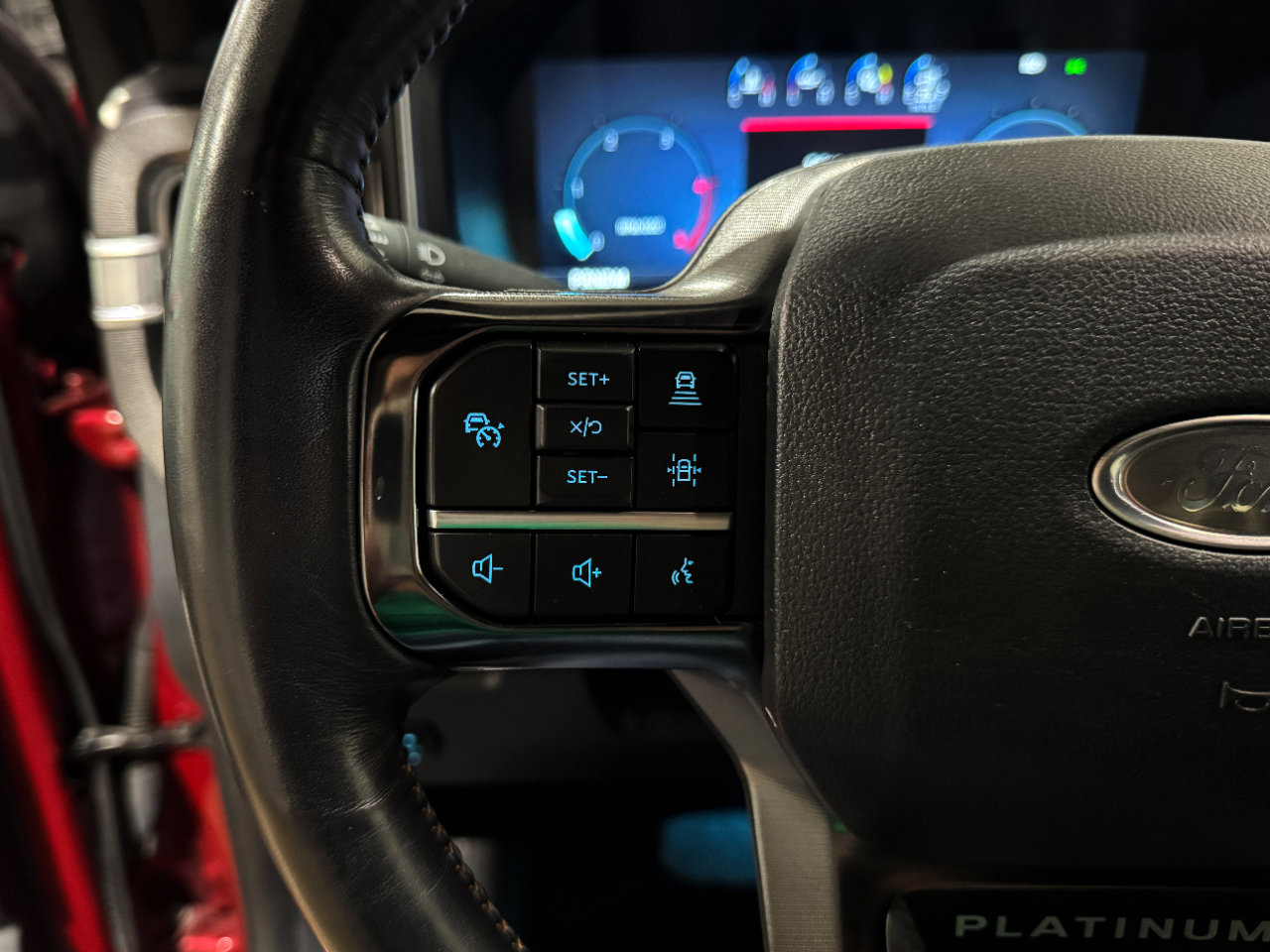 Used 2023 Ford F250 Platinum w/ Tremor Off-Road Package image 7