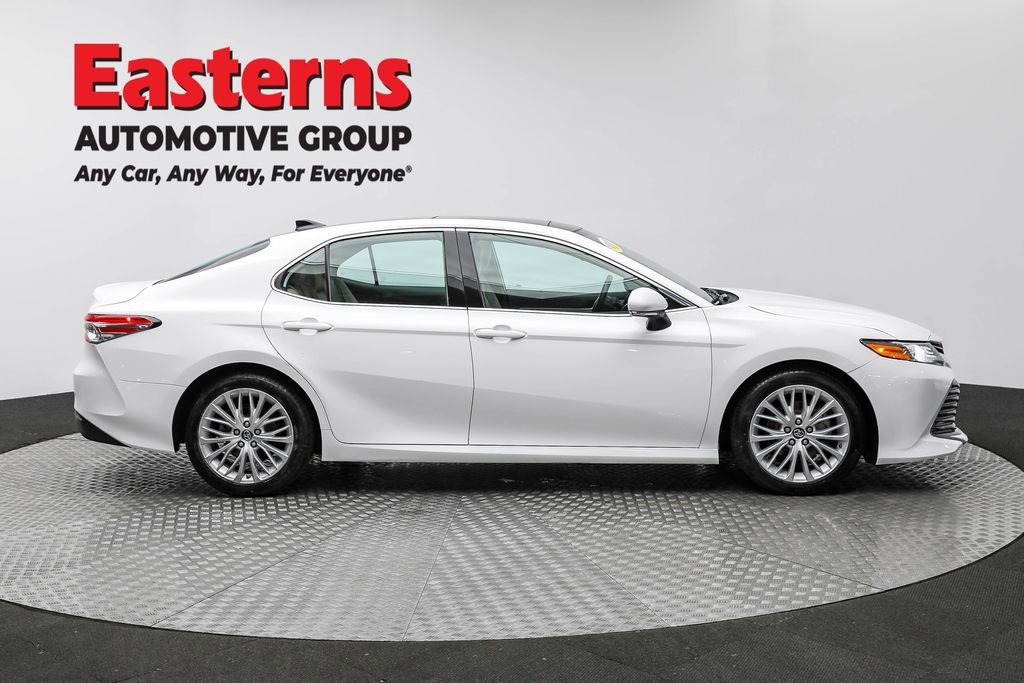 Used 2019 Toyota Camry XLE image 4