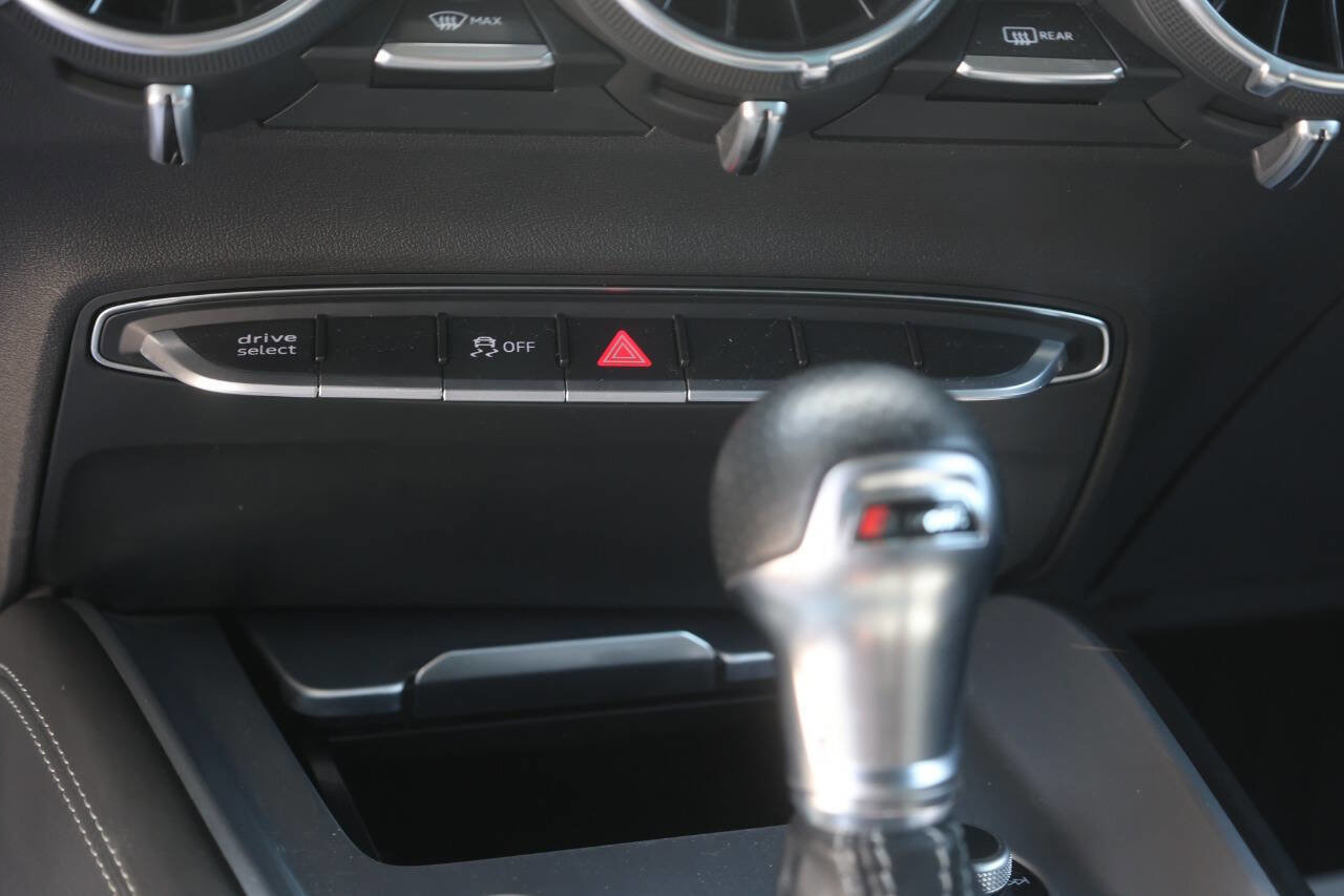 Used 2018 Audi TT 2.0T image 16