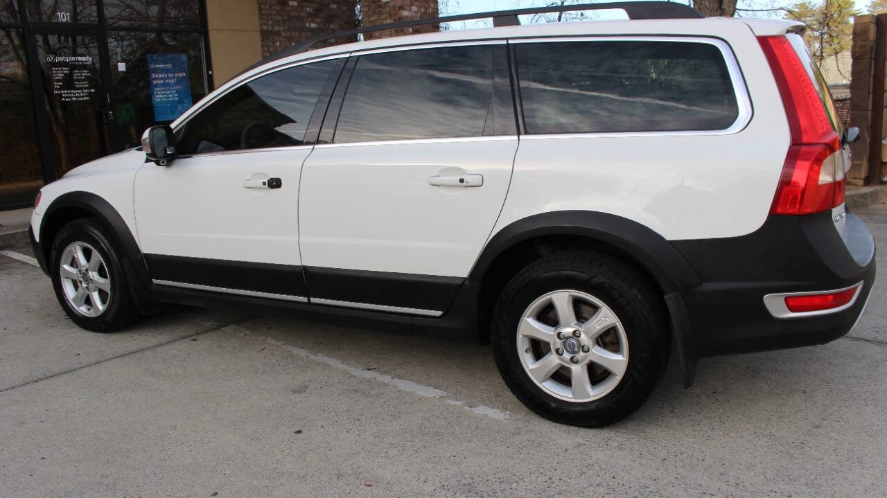 Used 2013 Volvo XC70 3.2 image 27