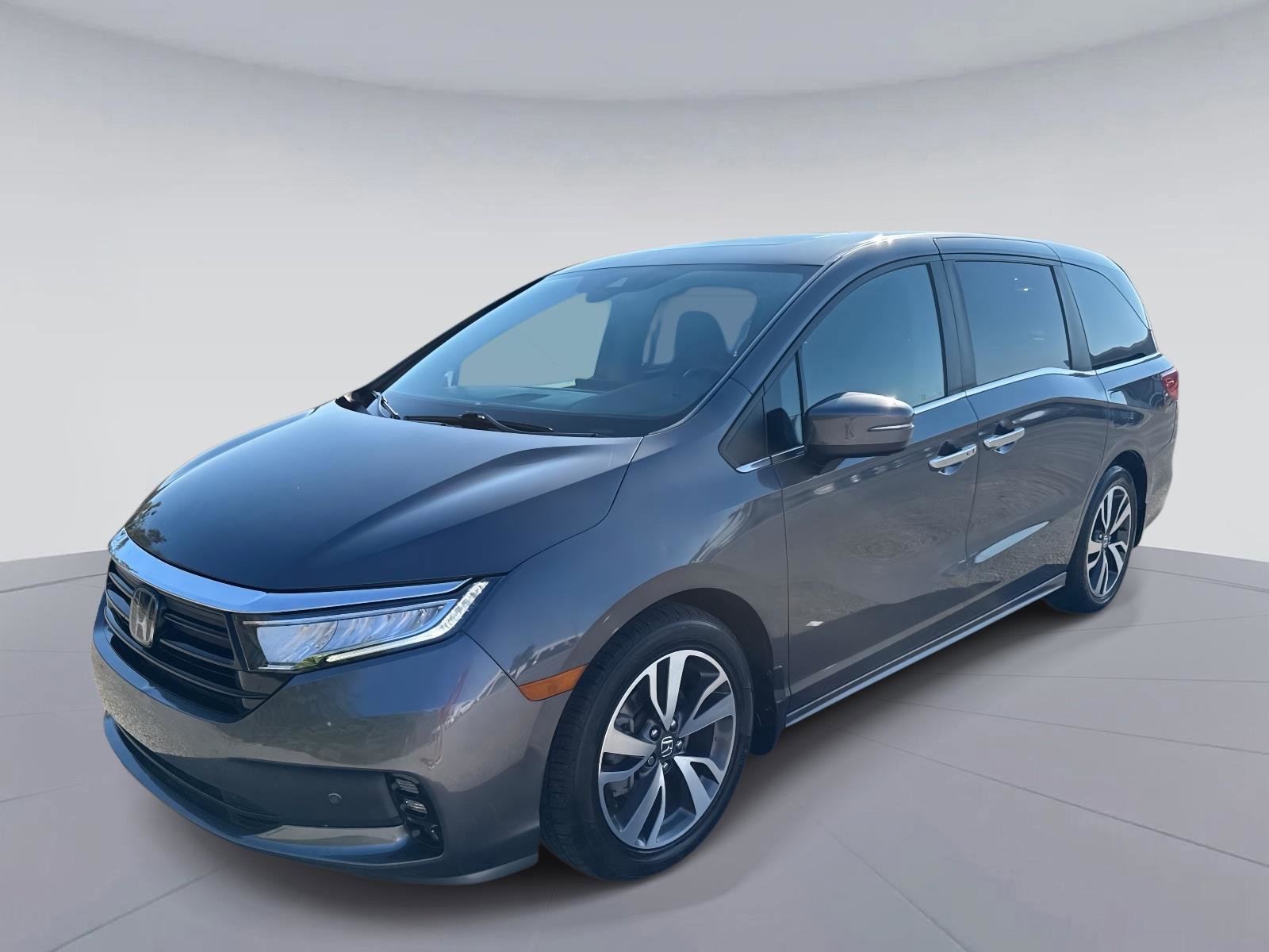 Certified 2022 Honda Odyssey Touring image 8