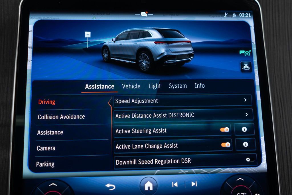 Used 2023 Mercedes-Benz EQS 450+ 4MATIC SUV w/ AMG Line Exterior Package image 31