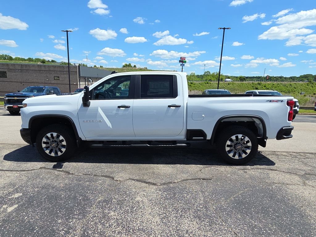 New 2026 Chevrolet Silverado 2500 Custom w/ Custom Value Package AWD/4WD image 5
