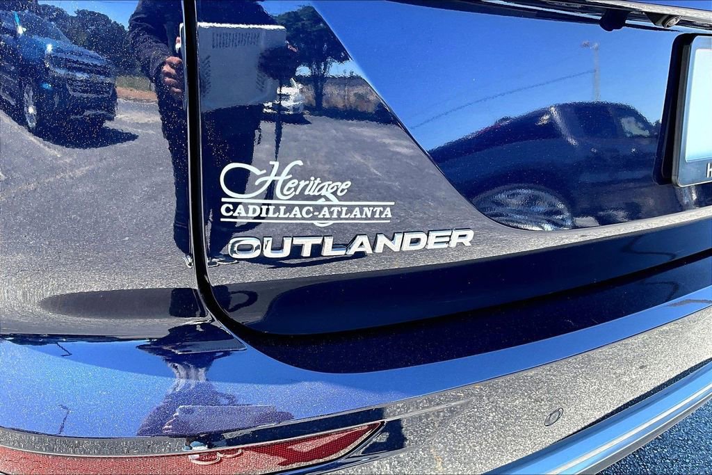 Used 2025 Mitsubishi Outlander SE AWD/4WD image 24