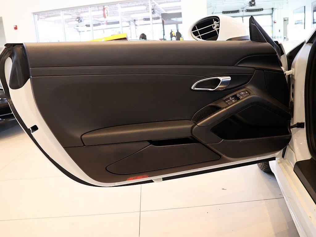 Used 2021 Porsche 718 Cayman image 49