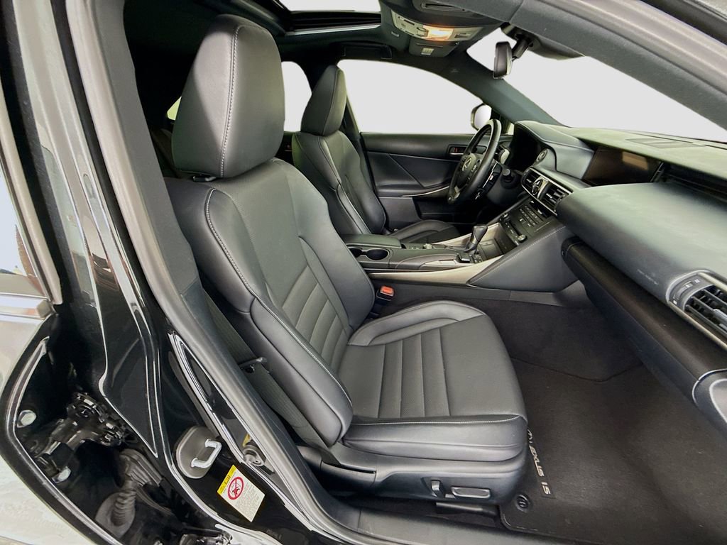 Used 2019 Lexus IS 350 F Sport w/ F Sport Package image 21