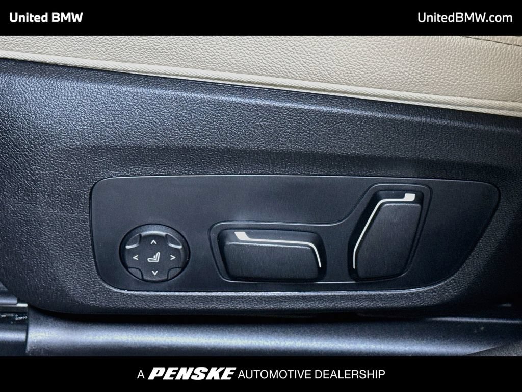 New 2026 BMW 330i Sedan w/ Premium Package RWD image 11