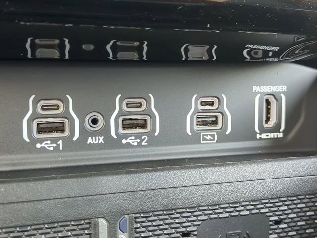 New 2026 RAM 1500 Laramie w/ Night Edition AWD/4WD image 27