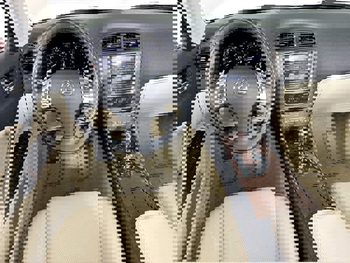 Used 2013 Lexus IS 250C image 25