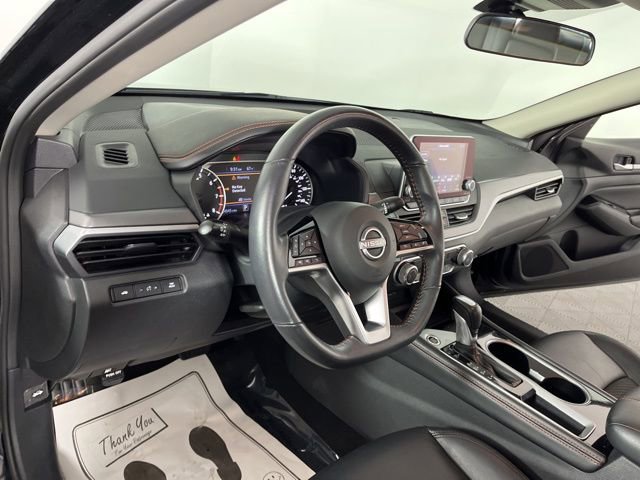 Used 2025 Nissan Altima 2.5 SR image 20