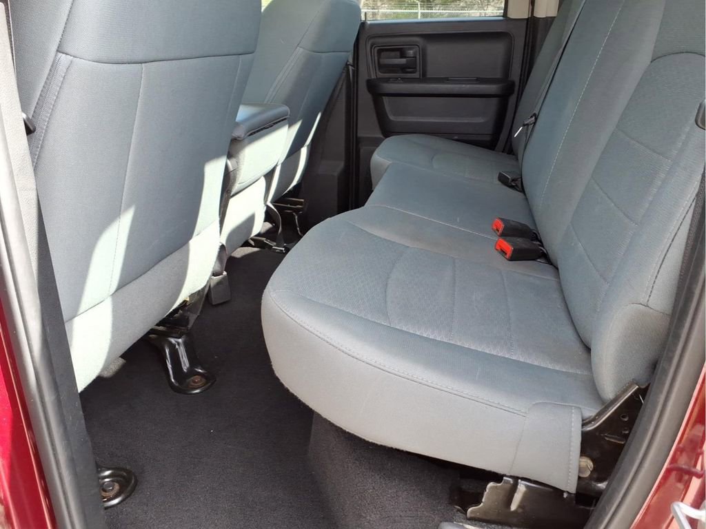 Used 2017 RAM 1500 Express image 13