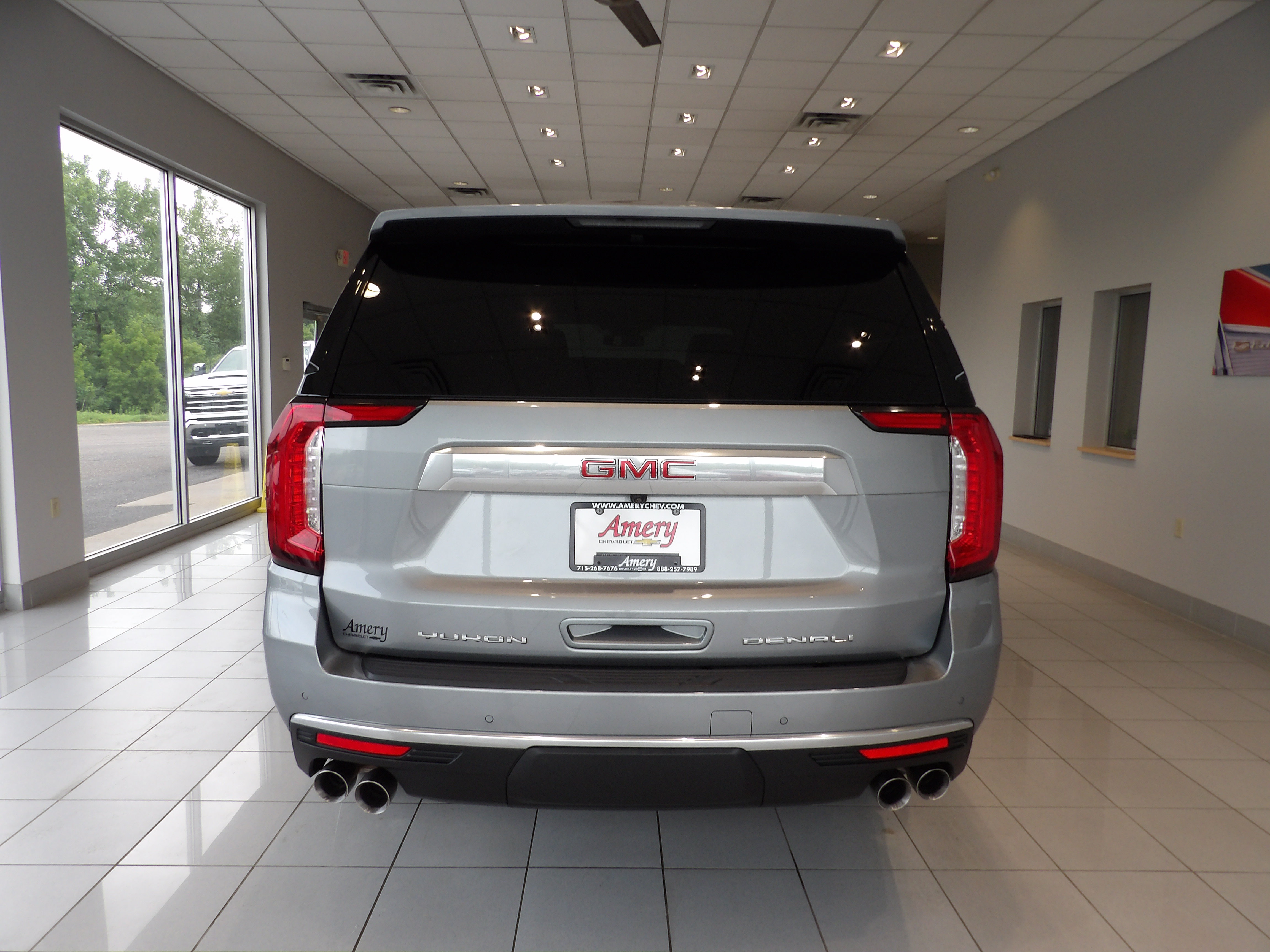 Used 2023 GMC Yukon XL Denali w/ Max Trailering Package AWD/4WD image 5