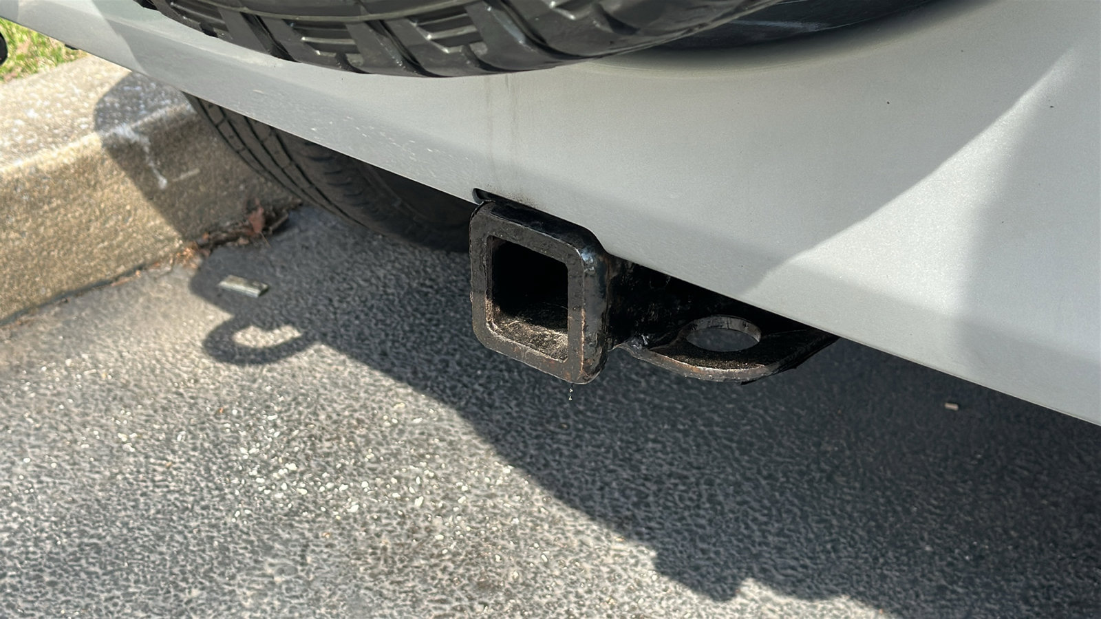 Used 2011 Jeep Wrangler Sahara image 10