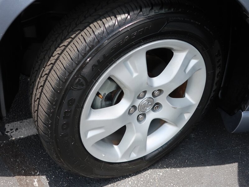 Used 2006 Toyota Matrix XR FWD image 37