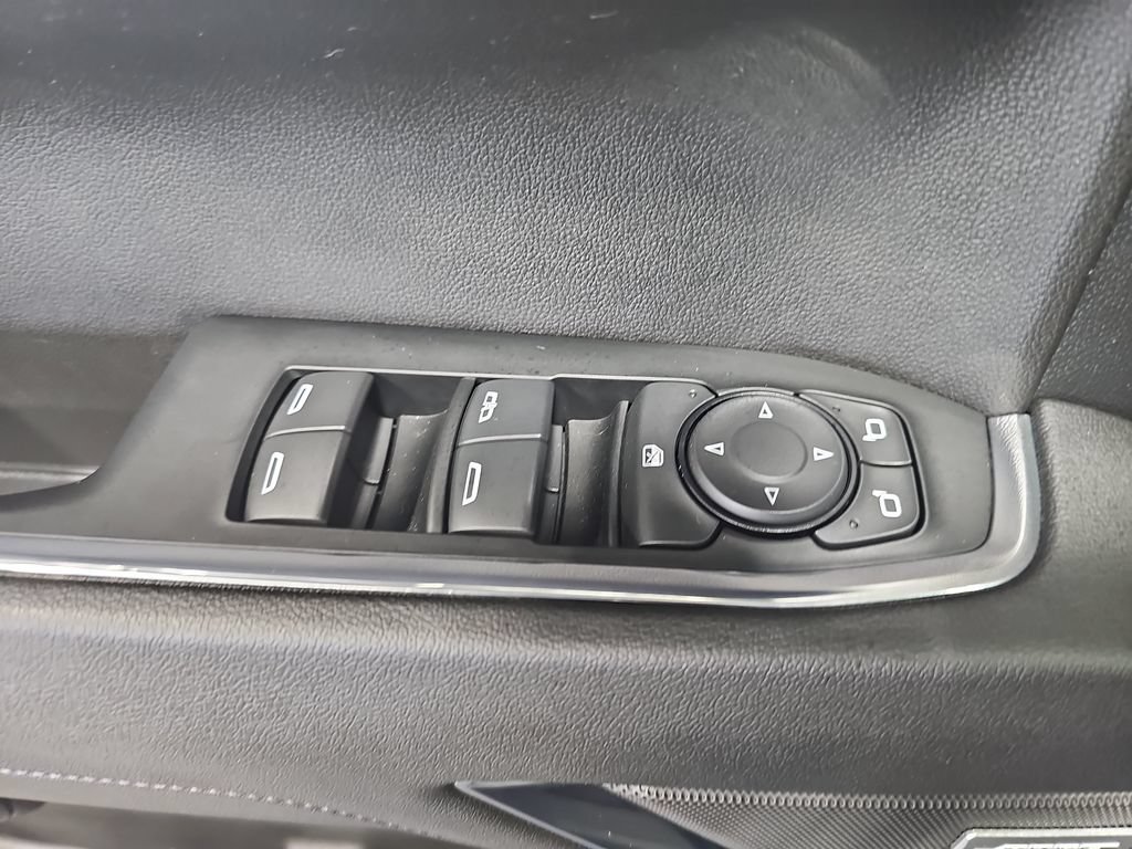 Used 2024 GMC Sierra 1500 Elevation w/ Preferred Package AWD/4WD image 28