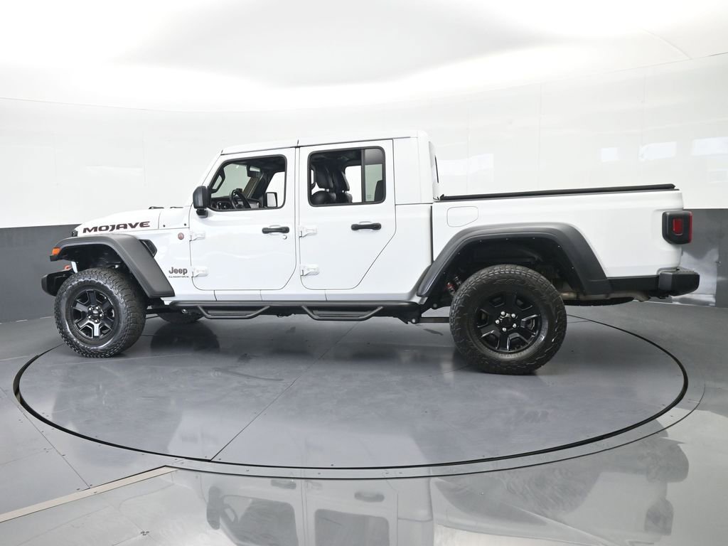 Used 2023 Jeep Gladiator Mojave image 3