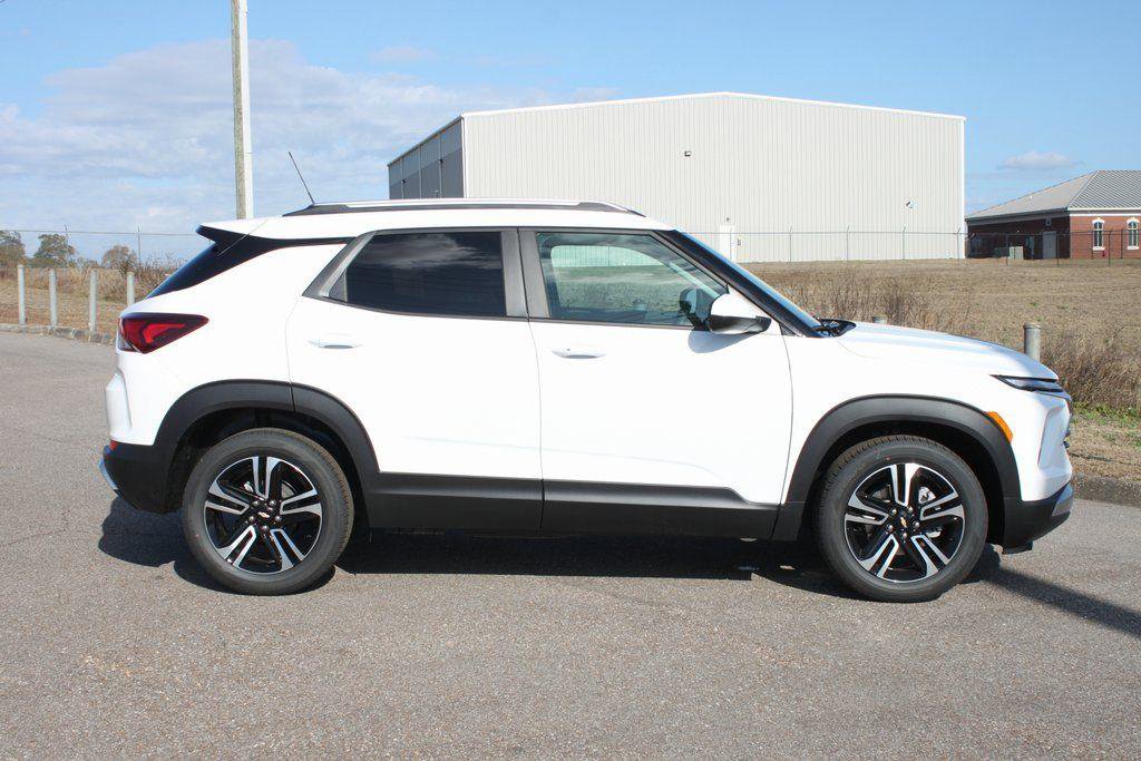 New 2026 Chevrolet TrailBlazer LT w/ Convenience Package image 16