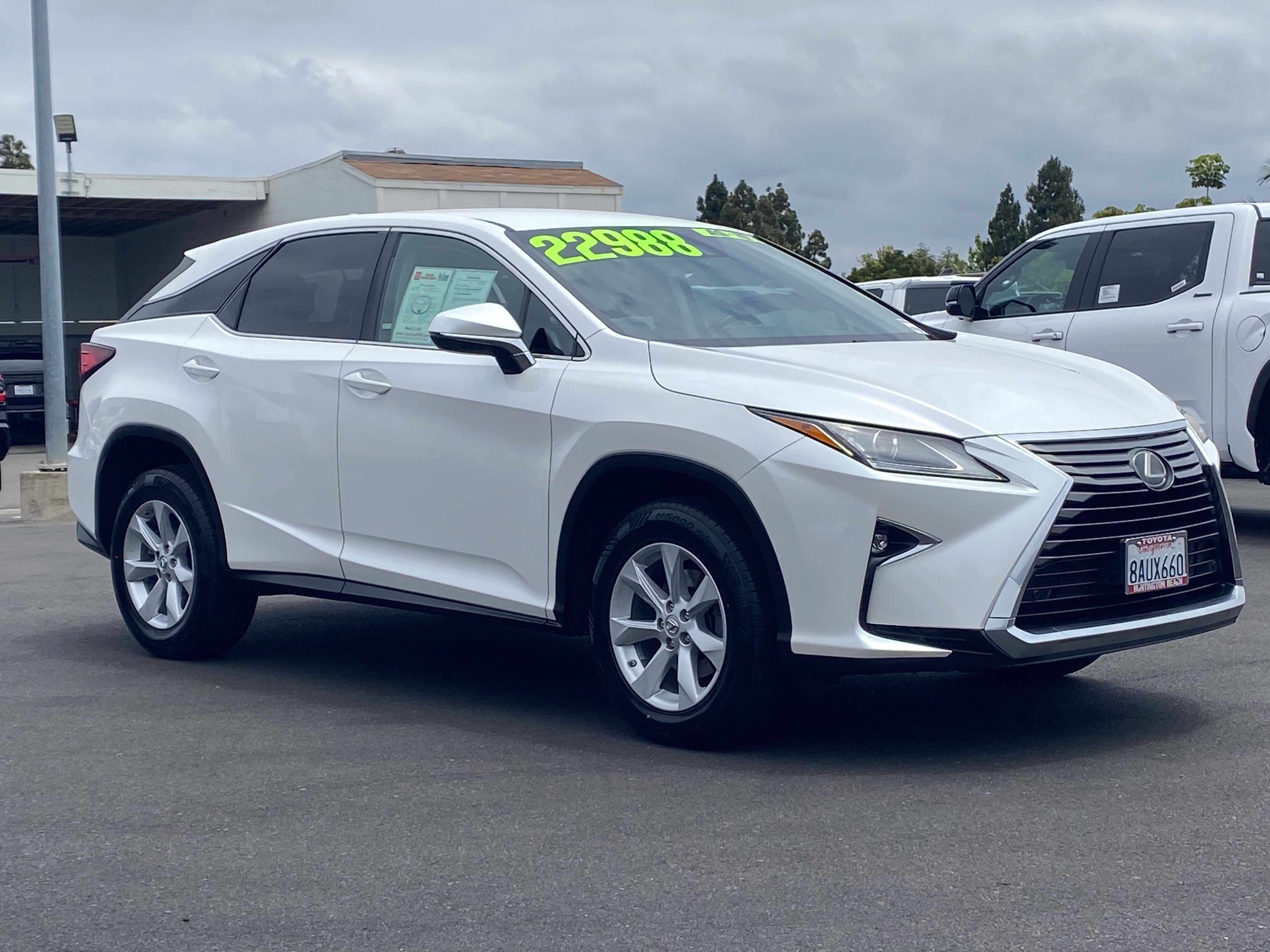 Used 2017 Lexus RX 350 FWD w/ Accessory Package image 2