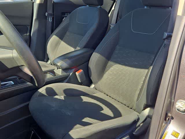 Used 2023 Nissan Kicks SV FWD image 17