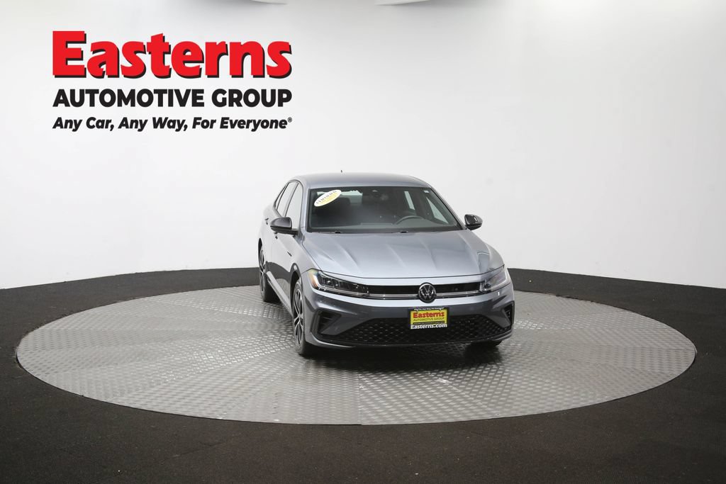 Used 2025 Volkswagen Jetta Sport FWD image 51