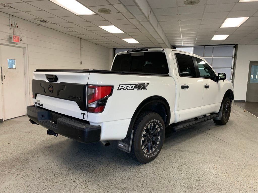 Used 2021 Nissan Titan PRO-4X w/ Pro-4x Convenience Package AWD/4WD image 6