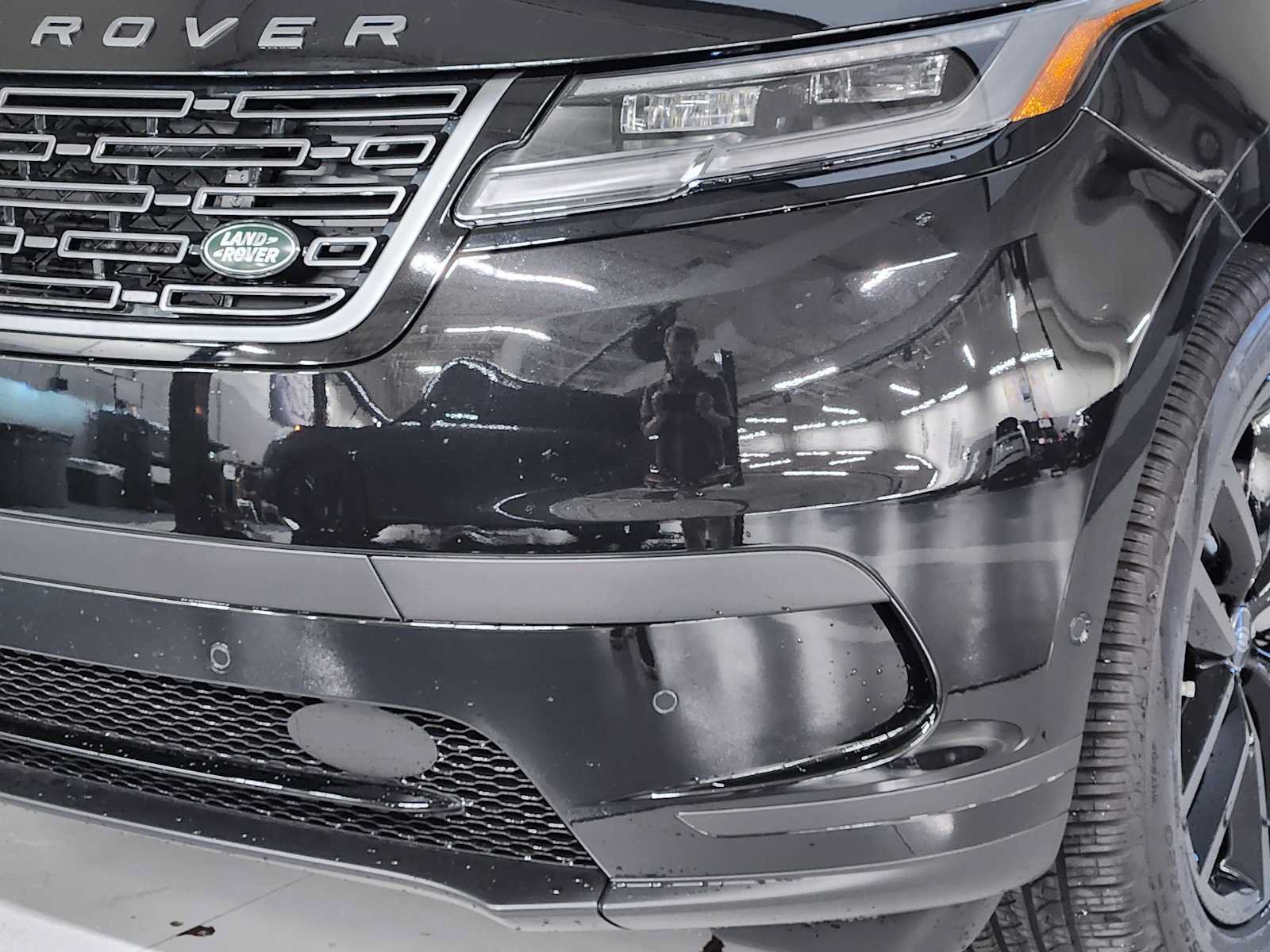 Used 2026 Land Rover Range Rover Velar S AWD/4WD image 12