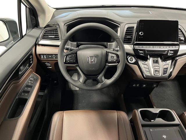 New 2026 Honda Odyssey Touring image 23