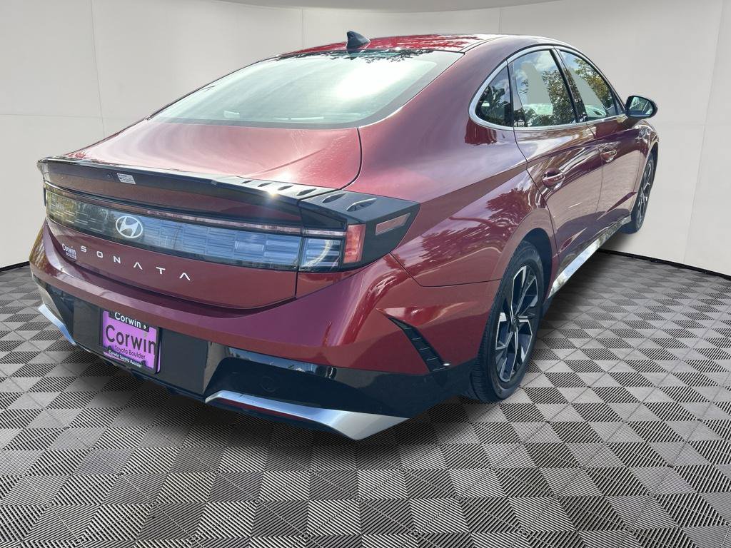 Used 2025 Hyundai Sonata SEL FWD image 7