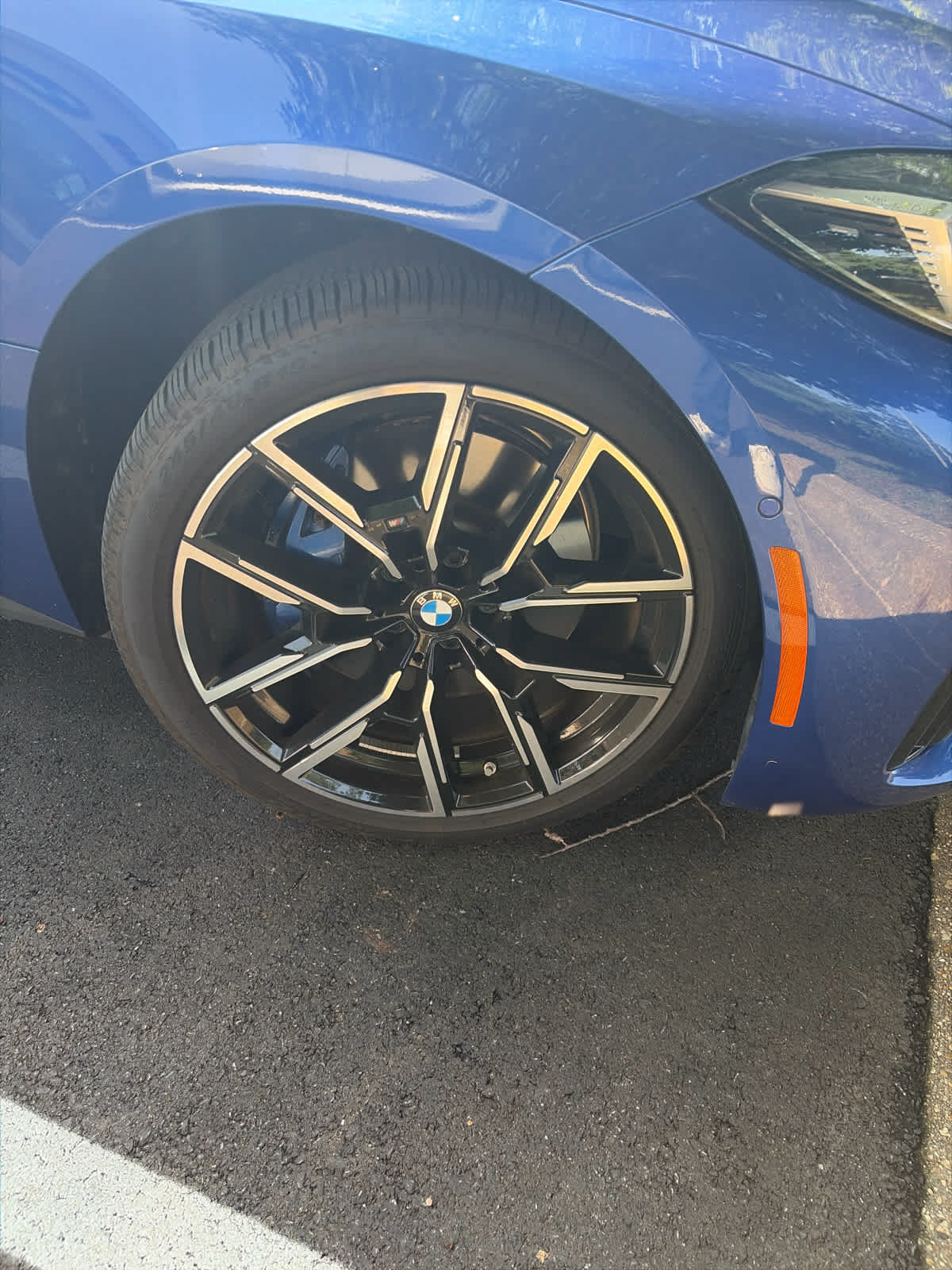 Used 2025 BMW i4 xDrive40i w/ M Sport Package AWD/4WD image 47