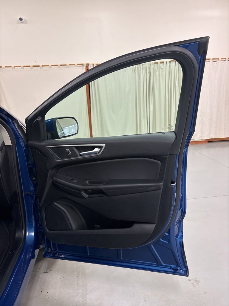 Used 2024 Ford Edge SEL AWD/4WD image 27