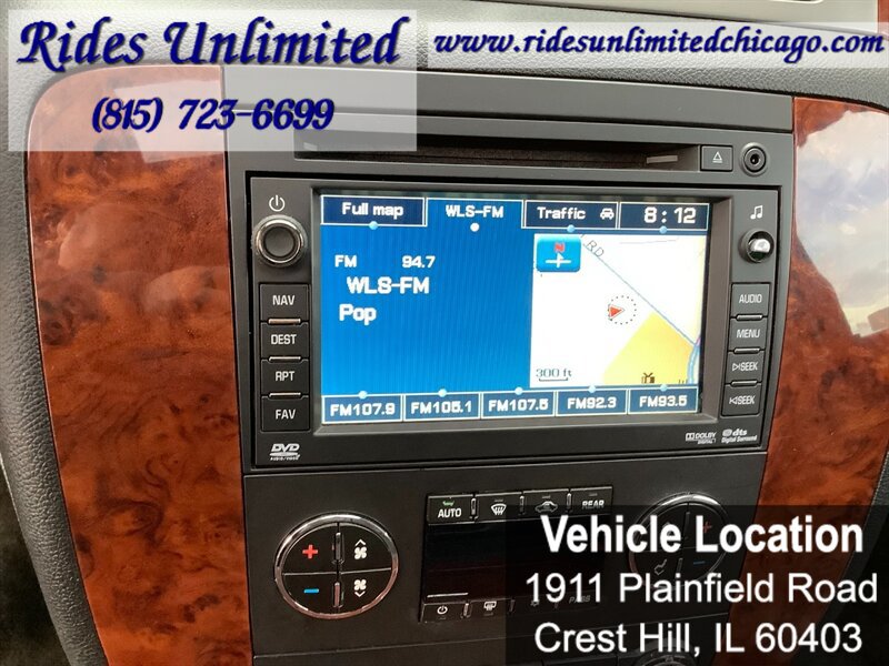 Used 2011 Chevrolet Tahoe LTZ AWD/4WD image 19