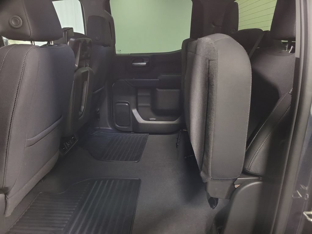 Used 2021 Chevrolet Silverado 1500 LT AWD/4WD image 31