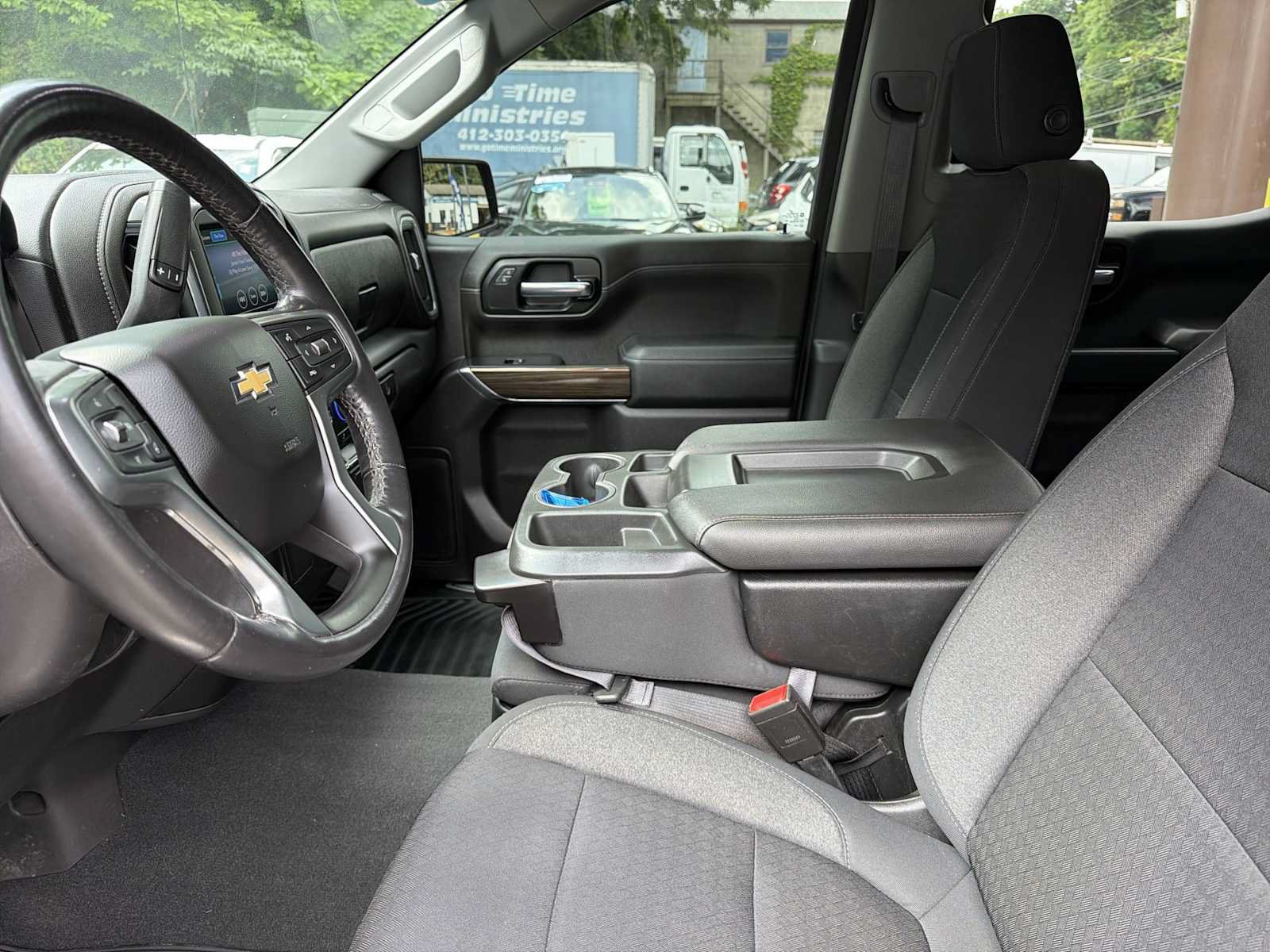 Certified 2021 Chevrolet Silverado 1500 LT AWD/4WD image 27