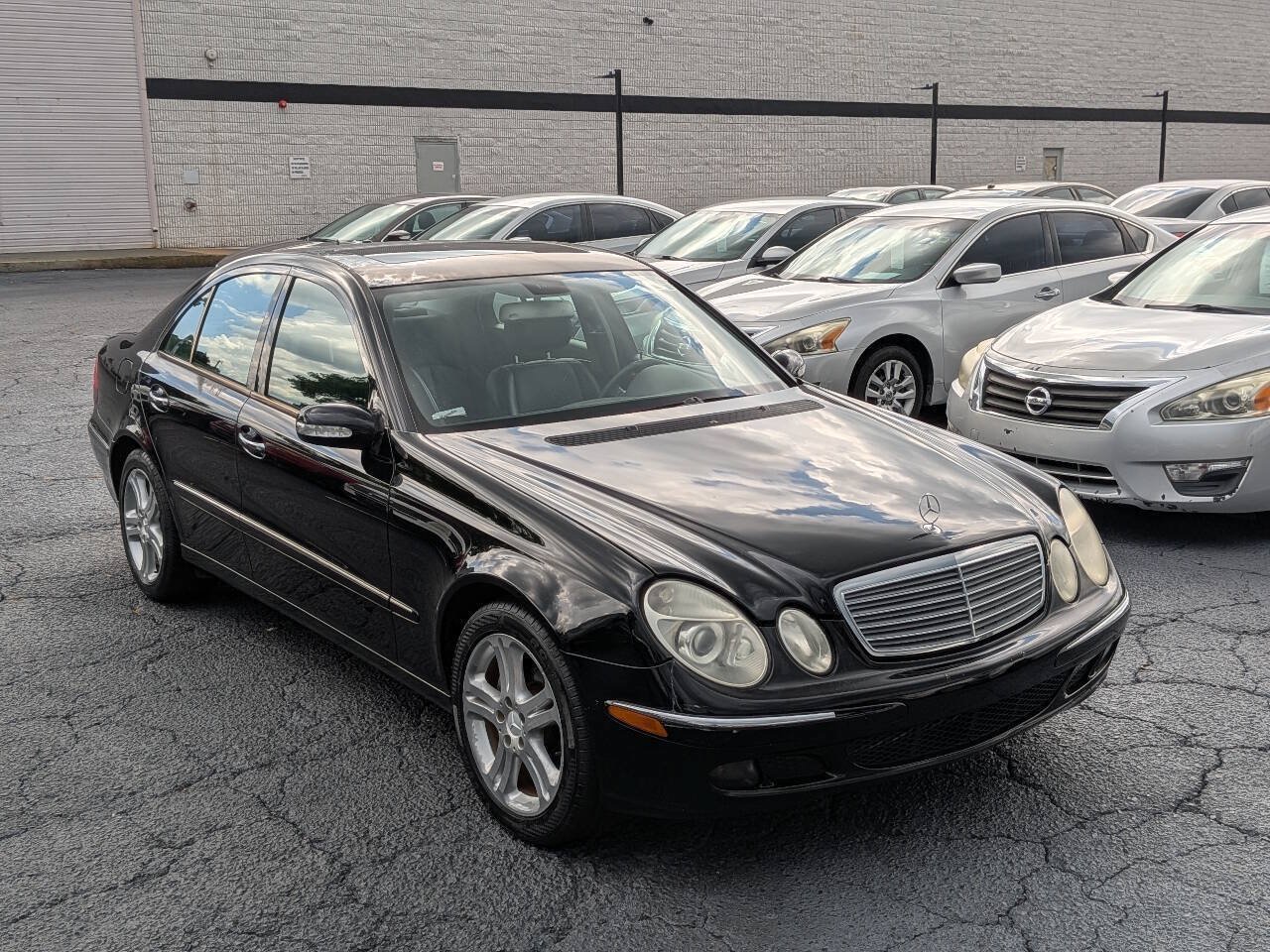 Used 2006 Mercedes-Benz E 350 4MATIC Sedan image 9