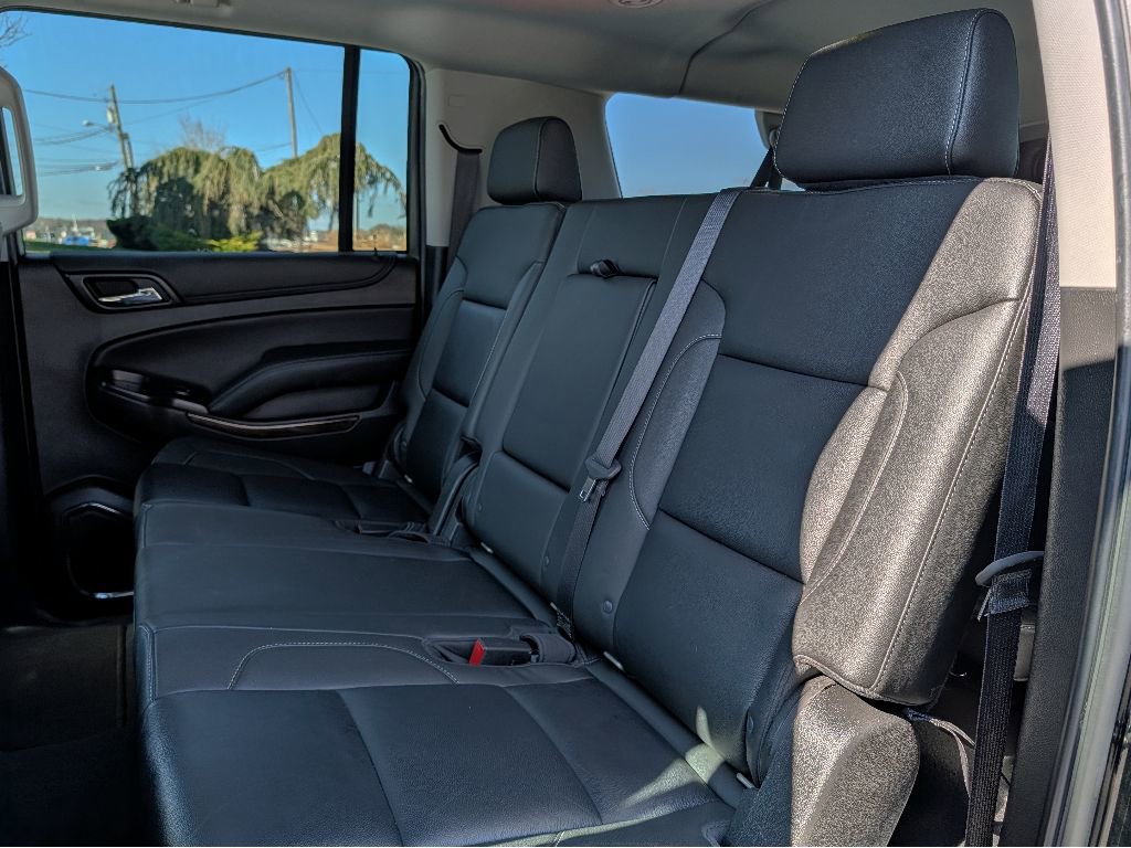 Used 2019 Chevrolet Suburban LT image 11