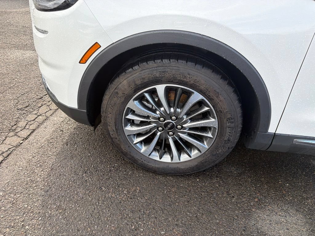 Certified 2023 Lincoln Nautilus AWD w/ Premium Package image 31