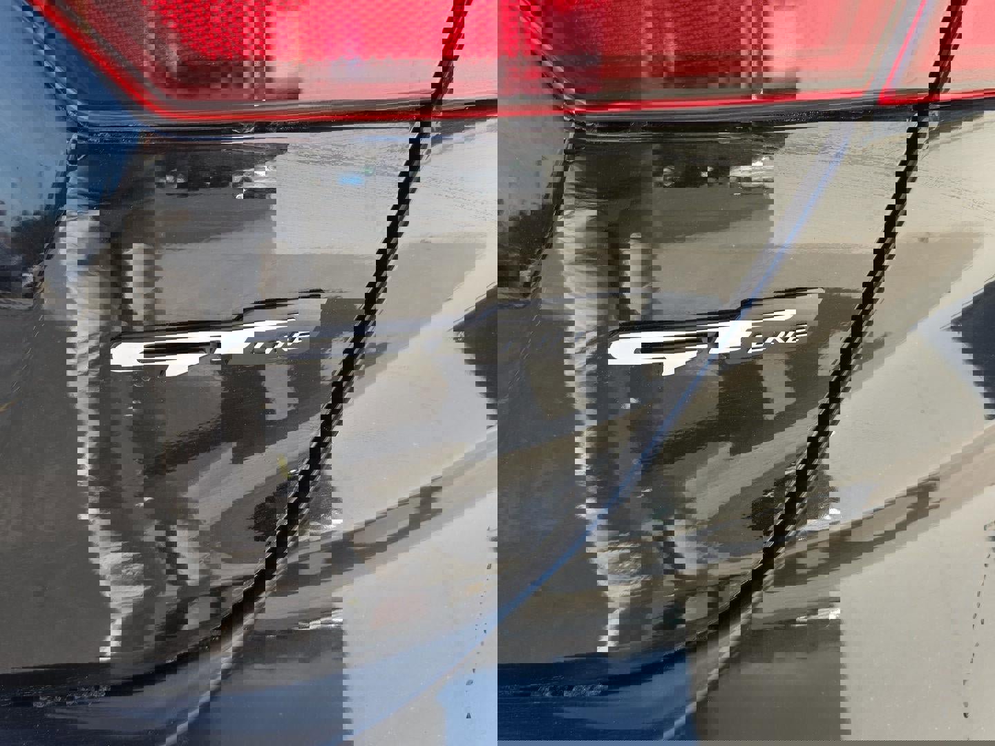 Used 2024 Kia Forte GT-Line image 21