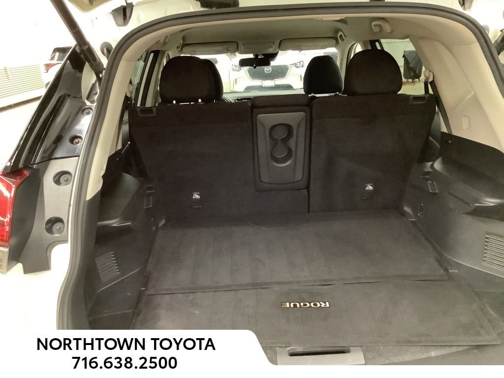 Used 2020 Nissan Rogue AWD image 18