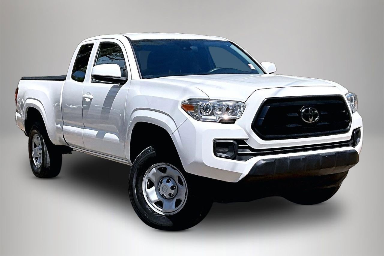 Used 2020 Toyota Tacoma SR AWD/4WD image 2
