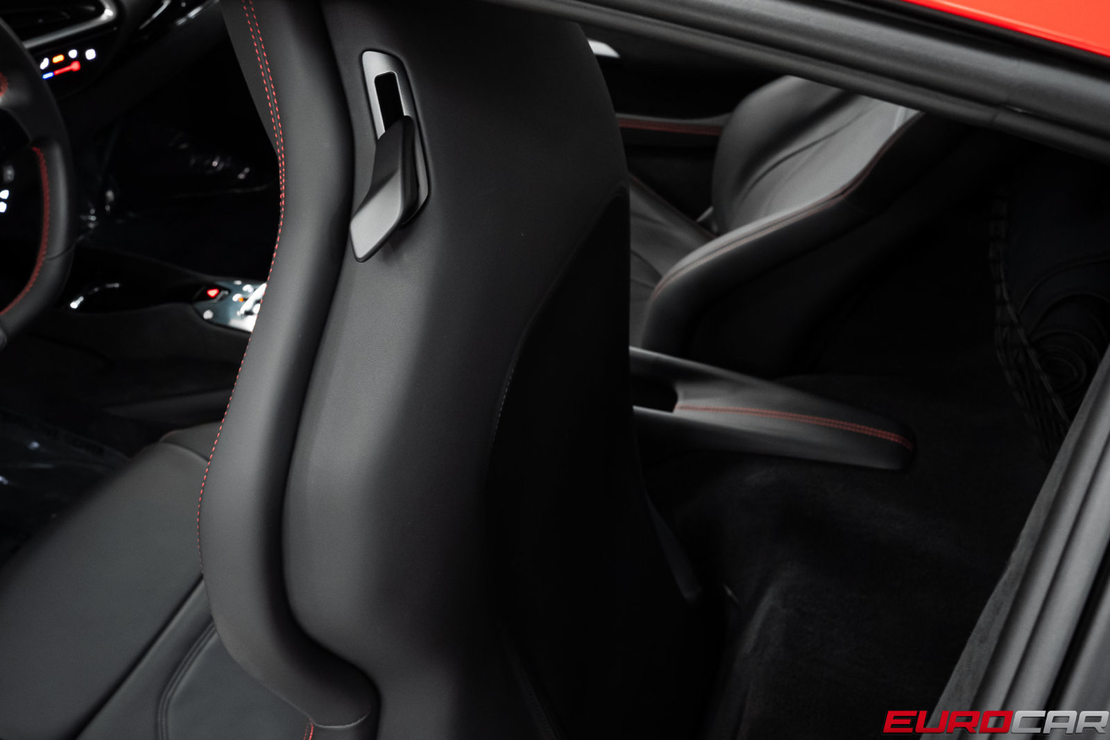 Used 2023 Ferrari 296 GTB RWD image 39