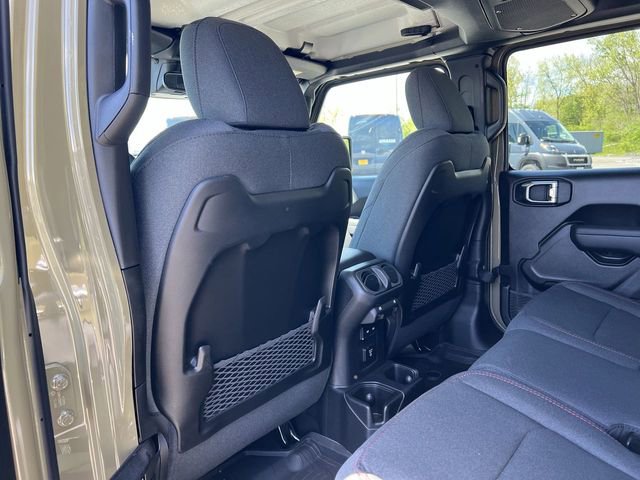 New 2026 Jeep Gladiator Rubicon w/ Steel Power Dome Hood Package AWD/4WD image 24